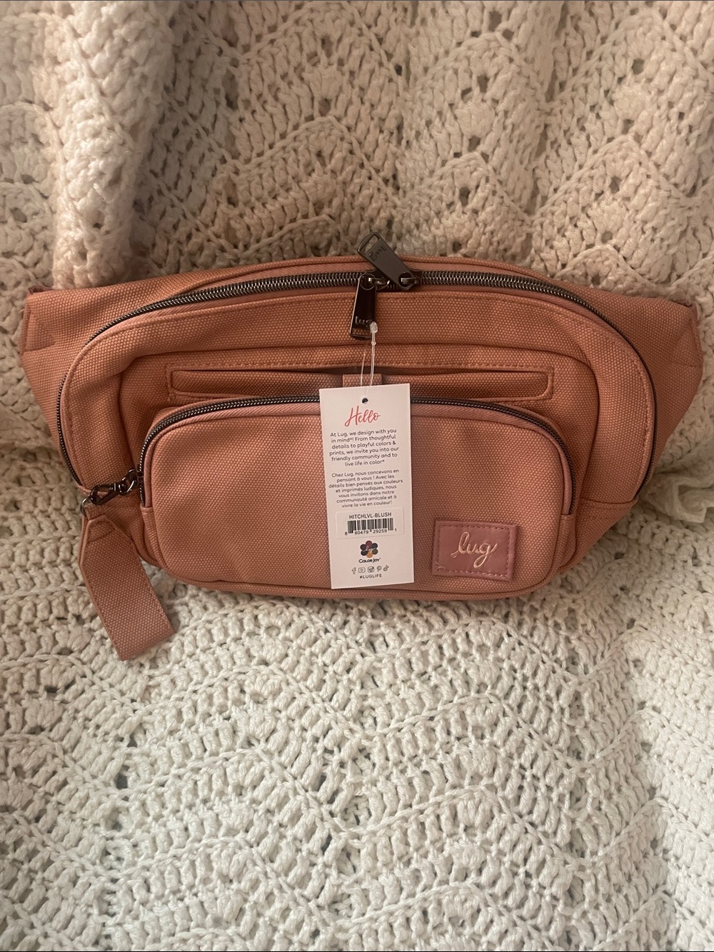 NWT- Lug Hitch ML Blush